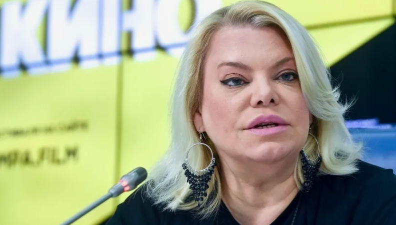 Фото Шнуров поёт о бензине, Поплавская критикует ситуацию: как звезды переживают топливный коллапс в России 5 - Сиб.ФМ Фото Шнуров поёт о бензине, Поплавская критикует ситуацию: как звезды переживают топливный коллапс в России 5
